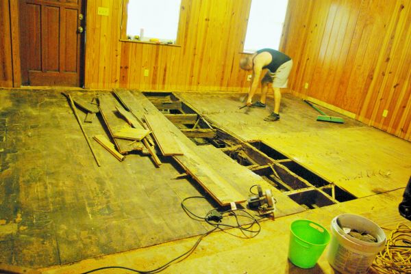 Subfloor Demolition in Mishawaka